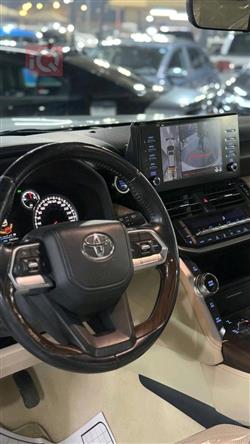 تويوتا لاندكروزر